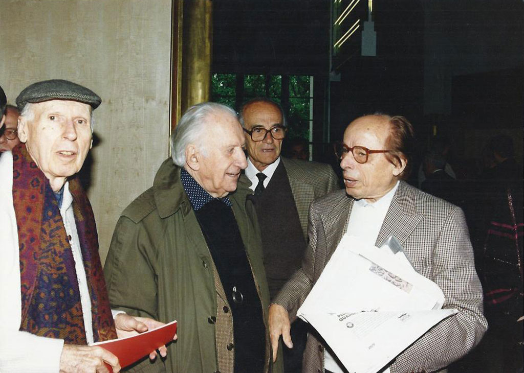Ernesto Treccani e Gabriele Mucchi in vista alla mostra "Le ragioni della libertÃ "